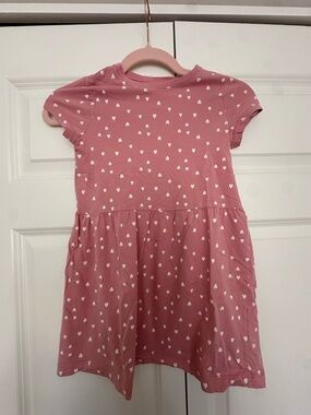 H&M Dusty Pink Heart Print Casual Dress